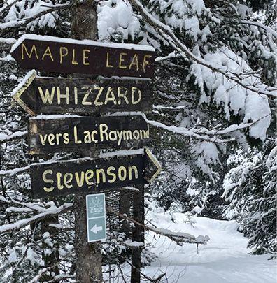 Routes Blanches trail signs