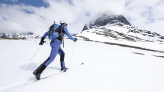 Short Turns: Ski mountaineering speed records fall