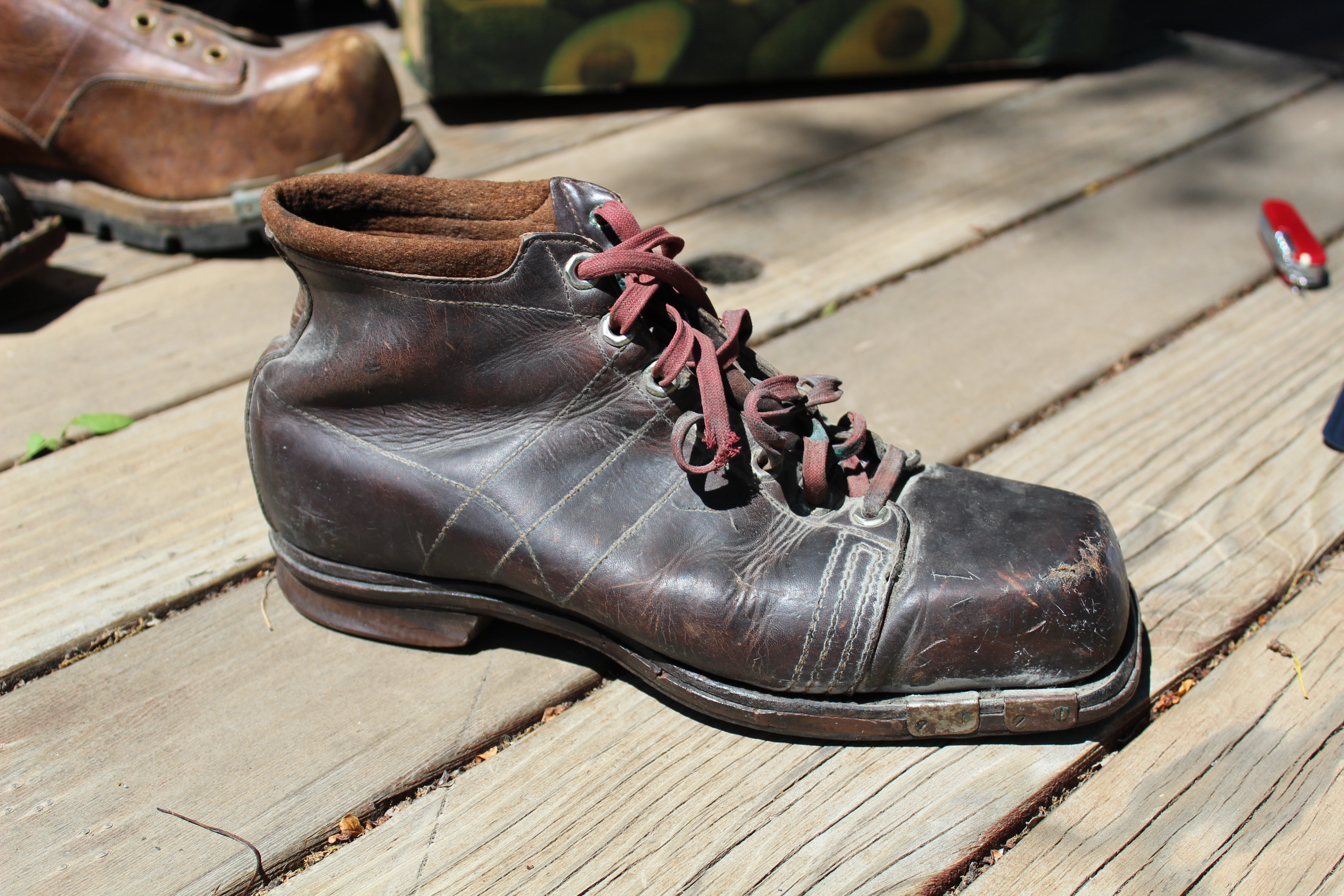 Mass-produced boot with Goodyear welt